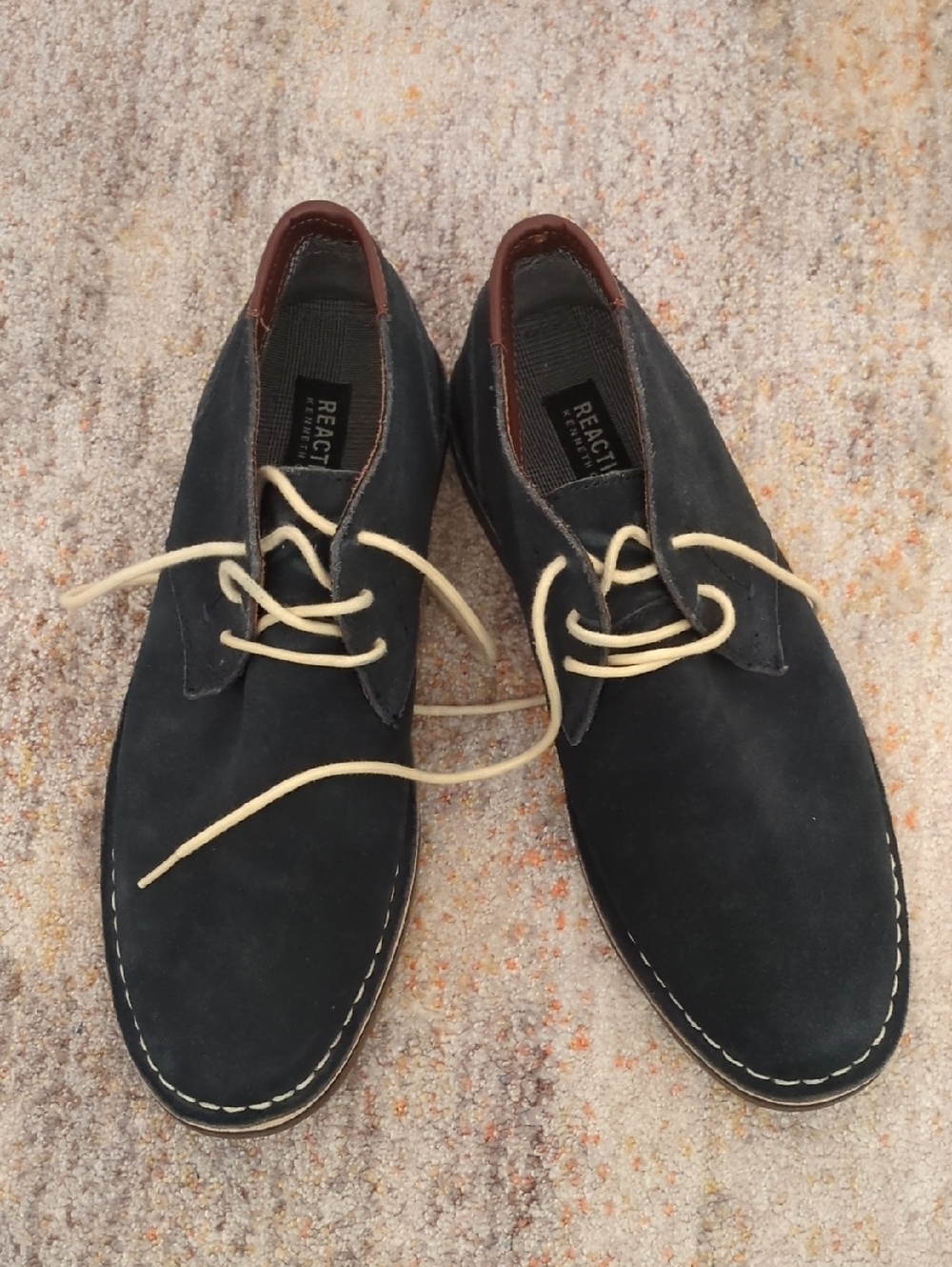 Kenneth Cole Reaction Navy Suede Chukka Boots with Cream Laces
